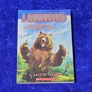 Scholastic I Survived paperback - blue, green, brown cover